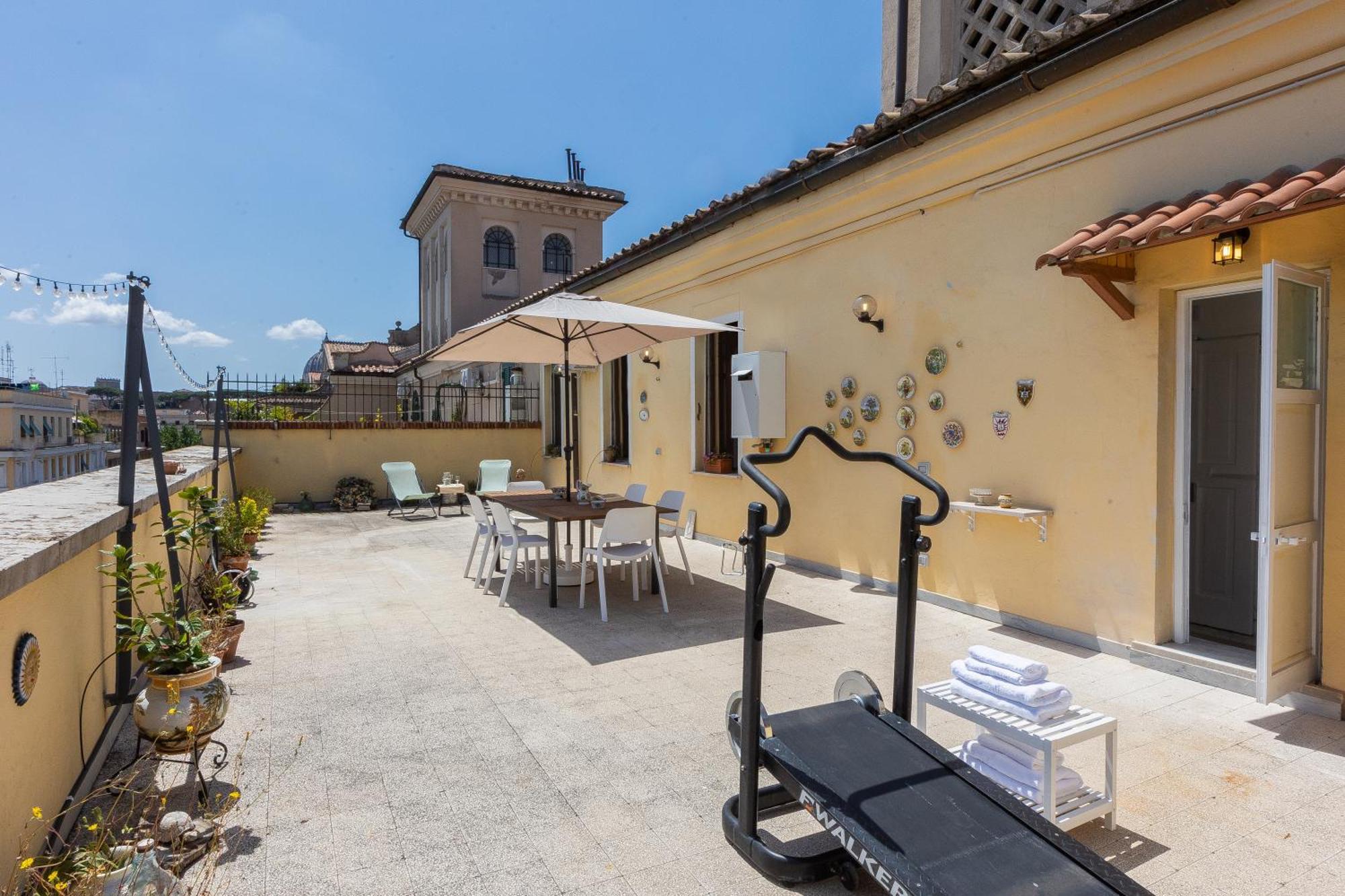 Amazing Penthouse Vaticano Appartamento